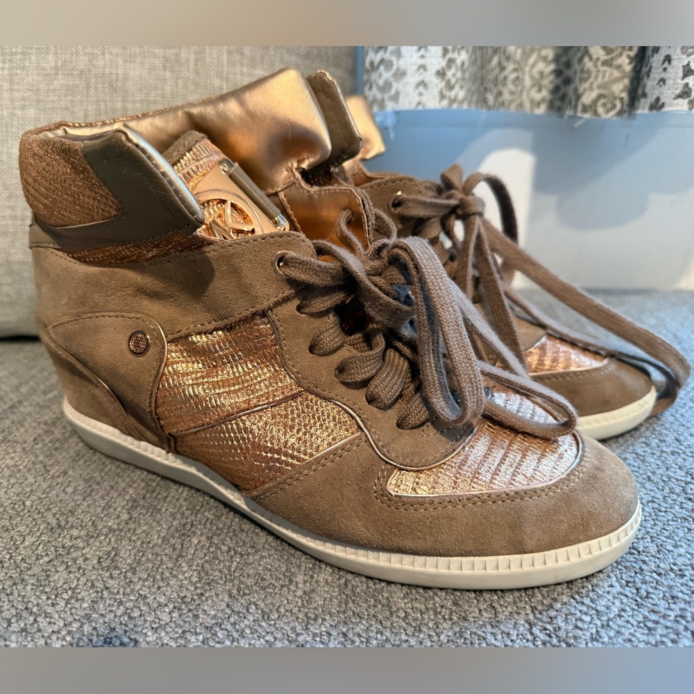 Michael Kors Rose Gold Wedge Sneakers Size 9.5 Metallic High Top
